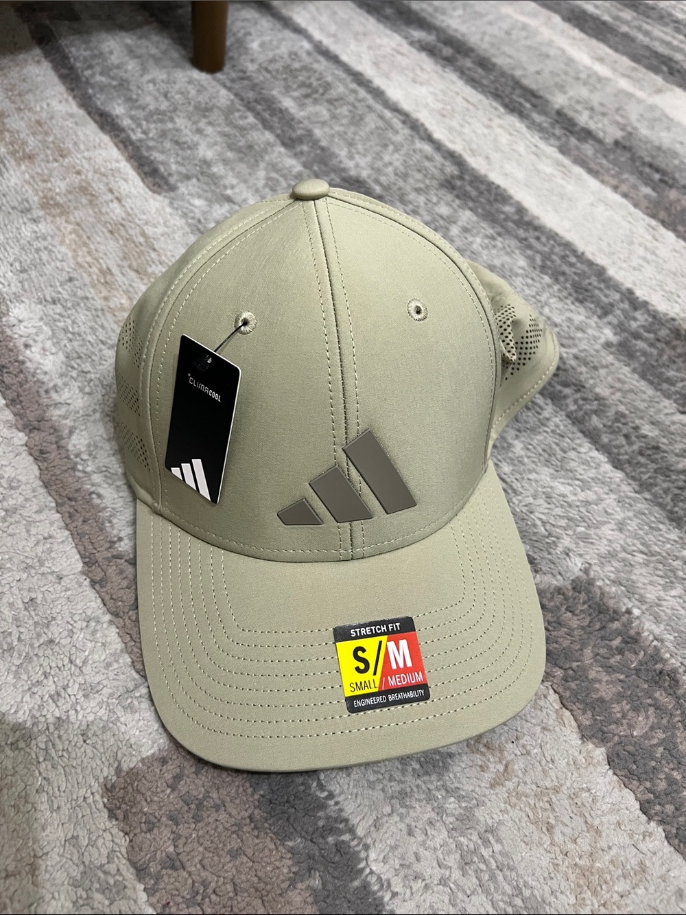 adidas Stretch Fit Cap in Olive Green